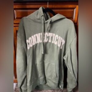UEC Grey Whale Green Connecticut Hoodie size L